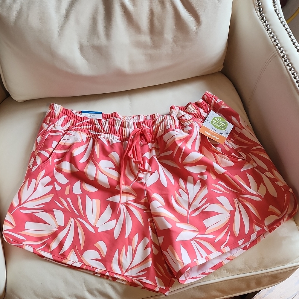 Columbia Orange and White Athletic Shorts Lightweight Elastic Waistband